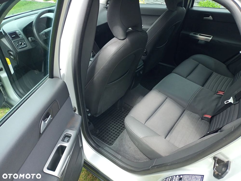 Volvo S40 1.8 - 19