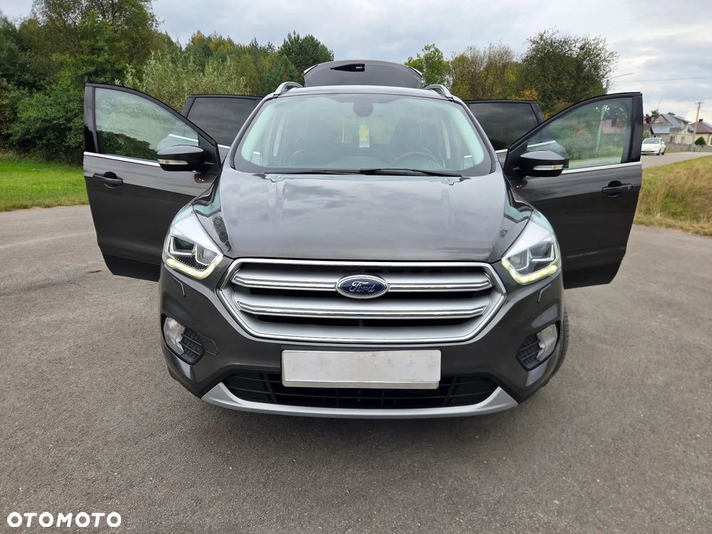 Ford Kuga - 25