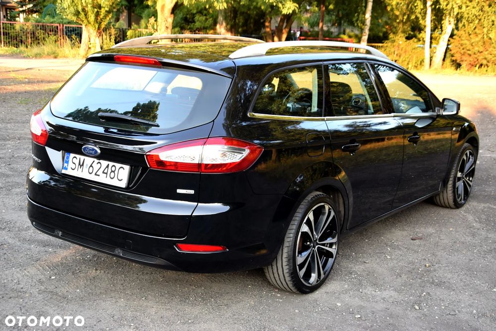 Ford Mondeo 2.0 FF Titanium - 10