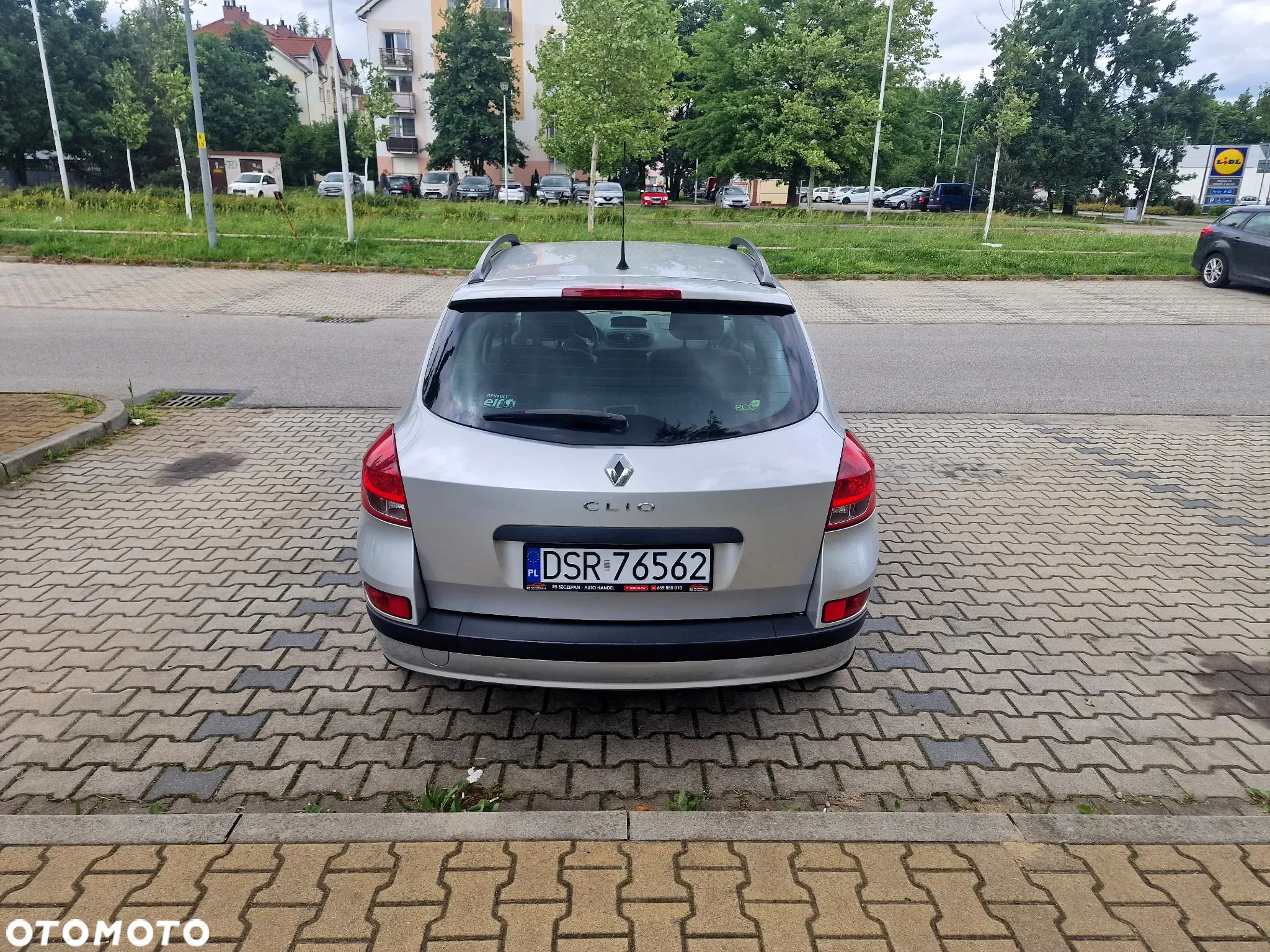 Renault Clio 1.2 16V 75 Grandtour Dynamique - 18