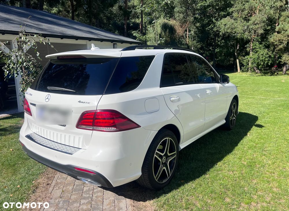 Mercedes-Benz GLE 250 d 4-Matic - 3