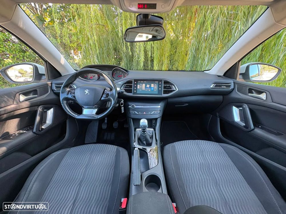 Peugeot 308 SW 1.6 BlueHDi Allure - 27