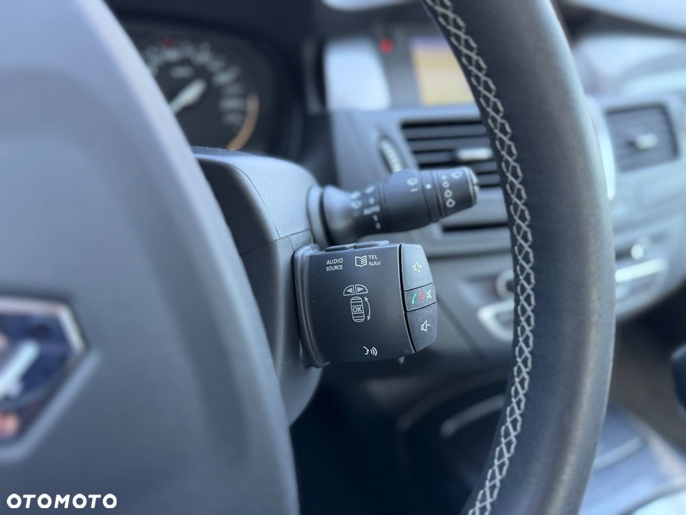Renault Laguna 2.0 TCe 170 GT - 25
