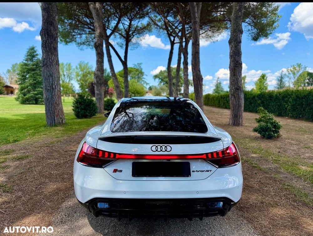 Audi e-tron GT RS quattro - 5