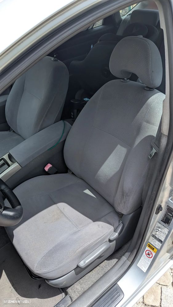 Toyota Prius 1.5 VVT-i Híbrido - 10