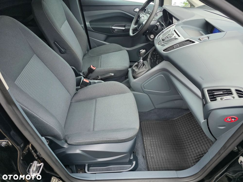 Ford C-MAX - 23