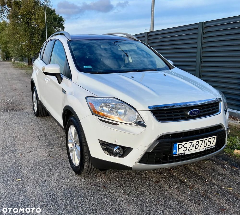 Ford Kuga 2.0 TDCi 4WD Titanium - 4