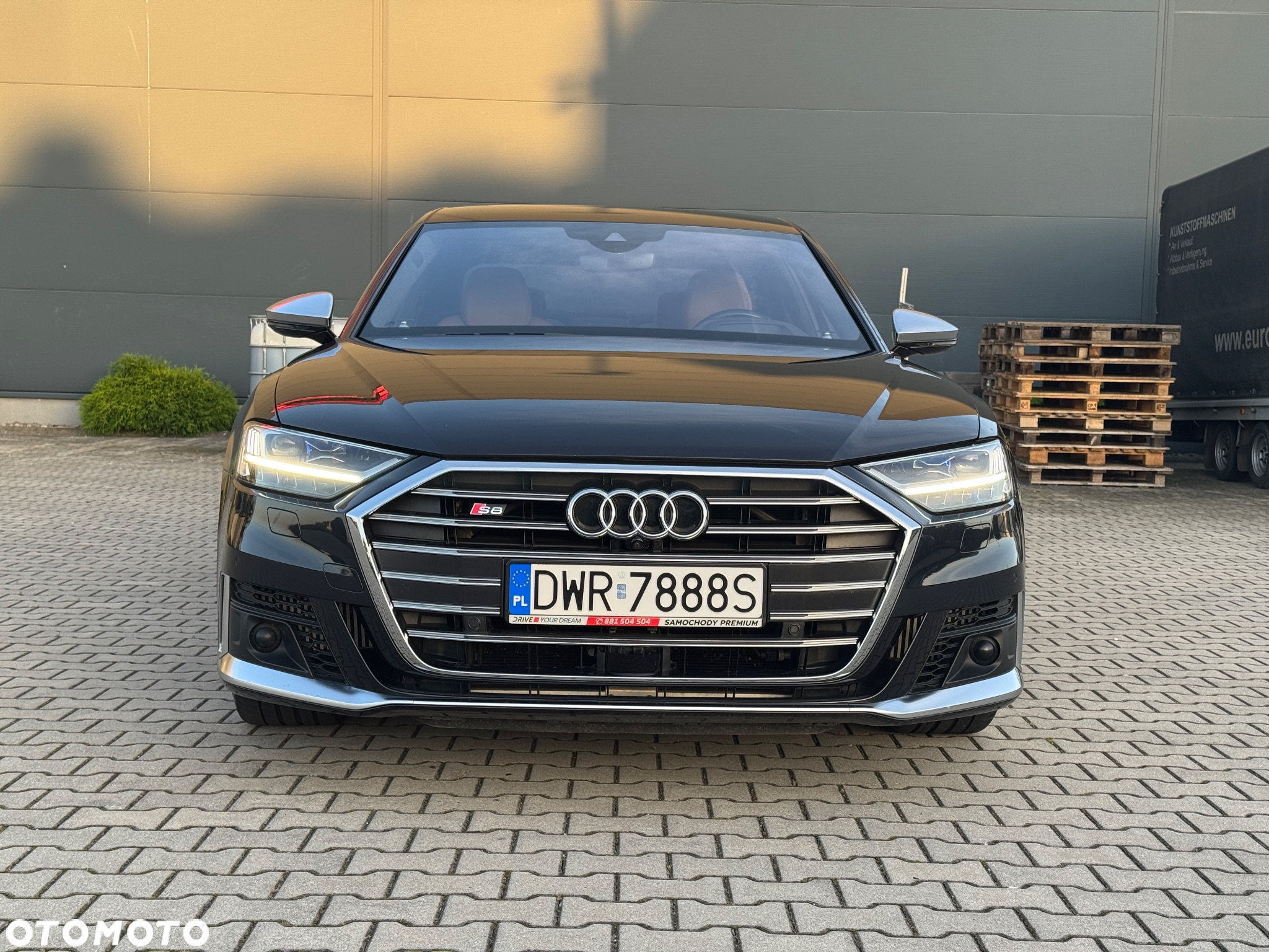 Audi S8 - 9