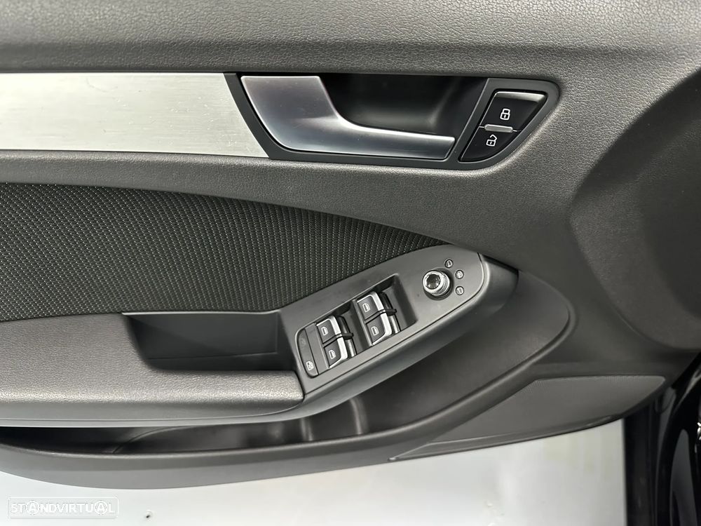 Audi A4 Avant 2.0 TDI multitronic S-line - 8