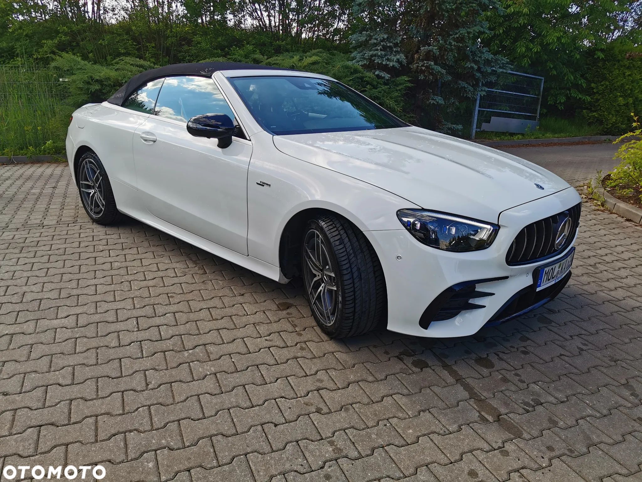 Mercedes-Benz Klasa E AMG 53 4Matic+ Cabrio AMG Speedshift TCT-9G - 1