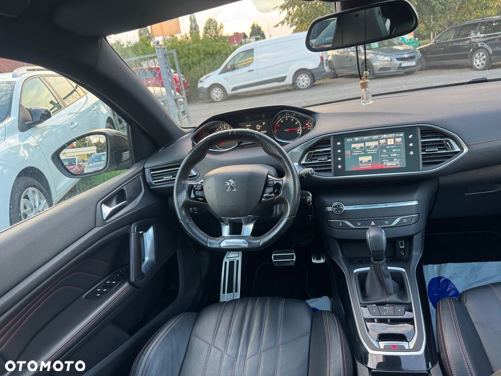 Peugeot 308 - 18
