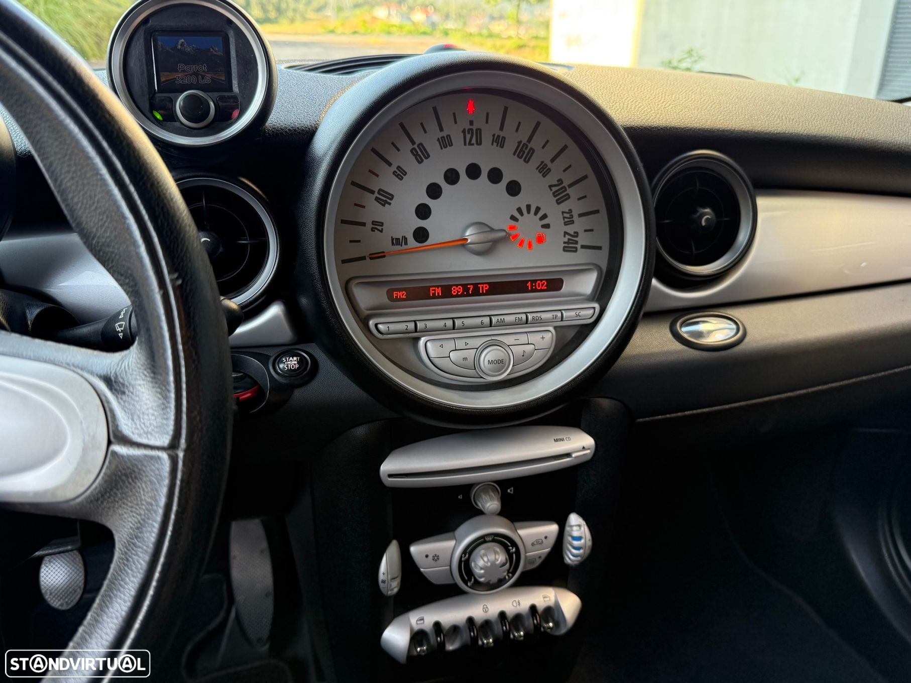 MINI 3 Portas One - 12