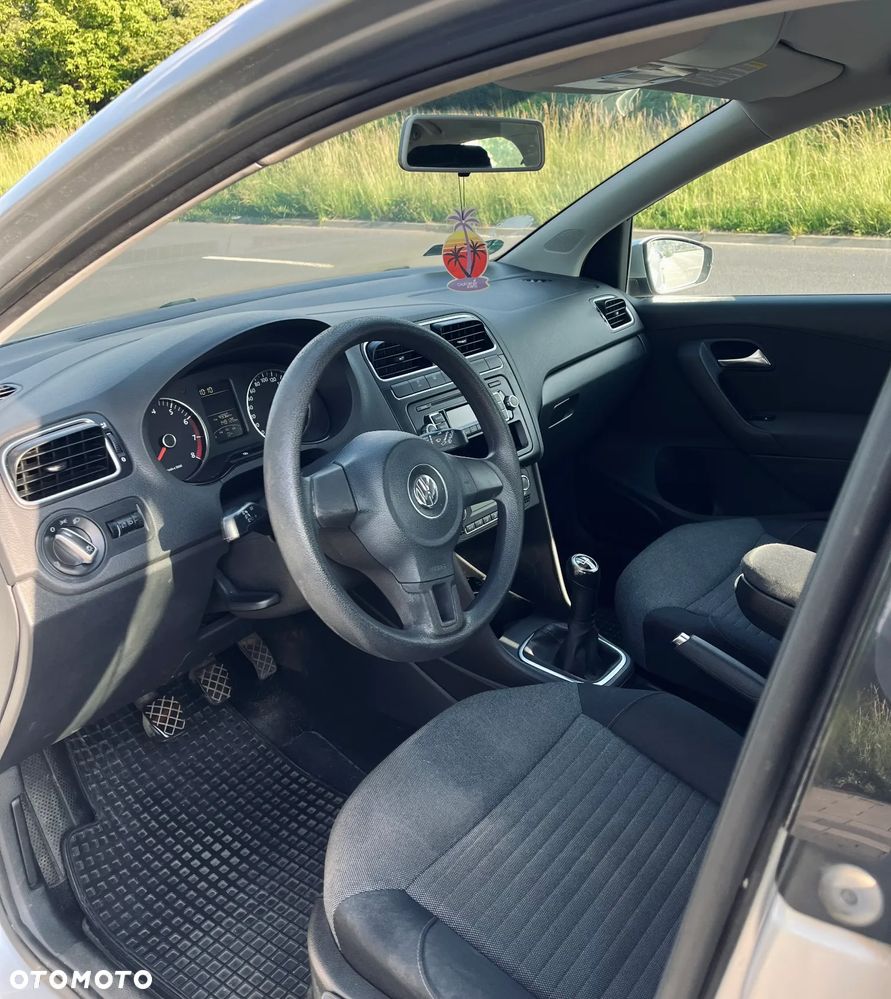 Volkswagen Polo 1.2 12V Comfortline - 4