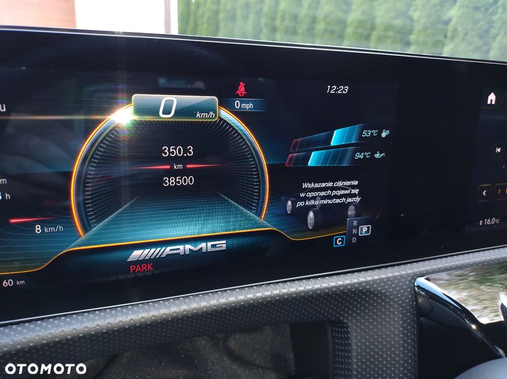 Mercedes-Benz CLA AMG 35 4-Matic 7G-DCT - 35