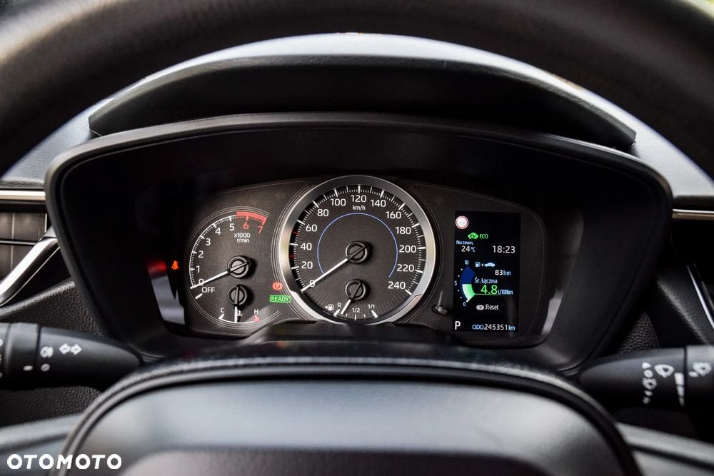 Toyota Corolla 1.8 Hybrid Active - 19