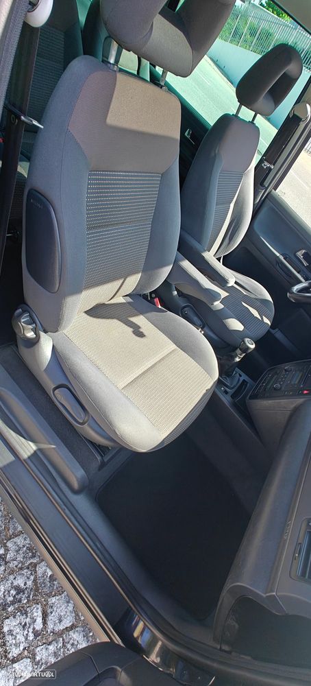 SEAT Alhambra 2.0 TDI Sport - 9
