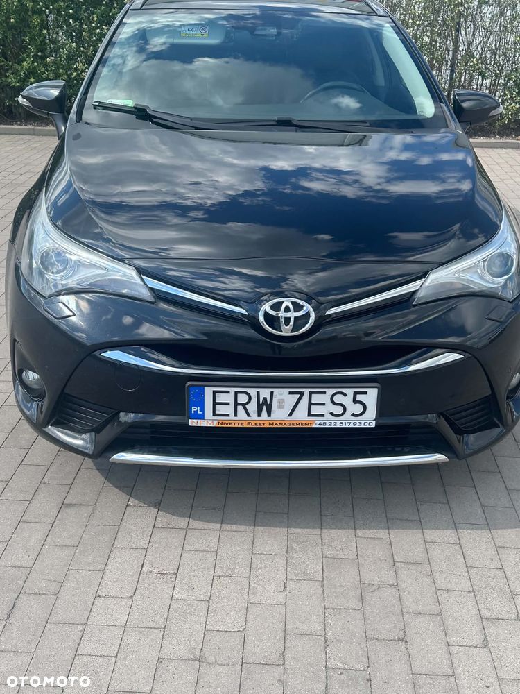 Toyota Avensis 2.0 Prestige MS - 1