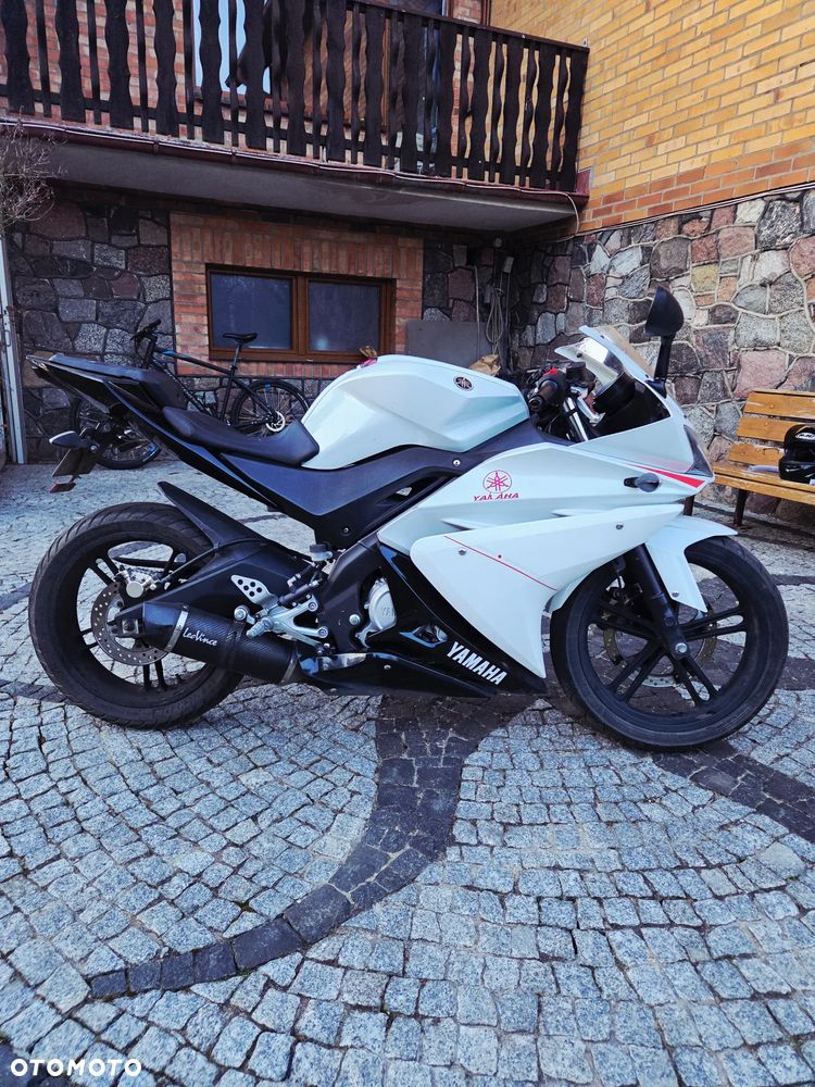 Yamaha YZF - 2