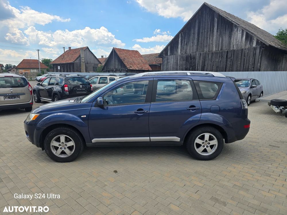 Mitsubishi Outlander 2.0 DI-D Intense - 13
