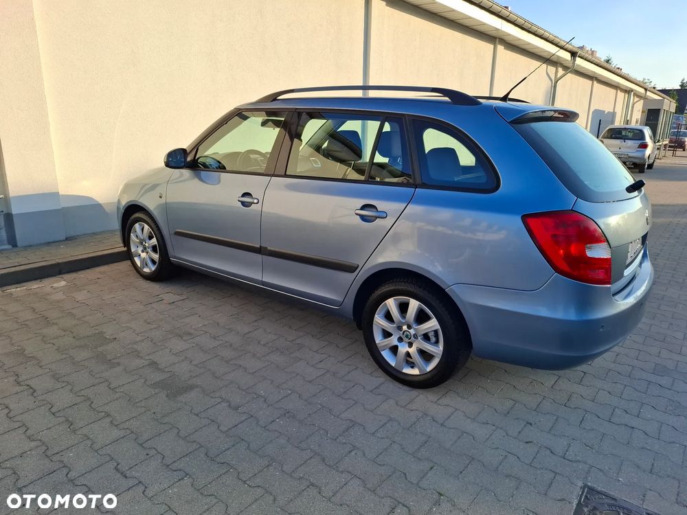 Skoda Fabia 1.4 16V Comfort - 16