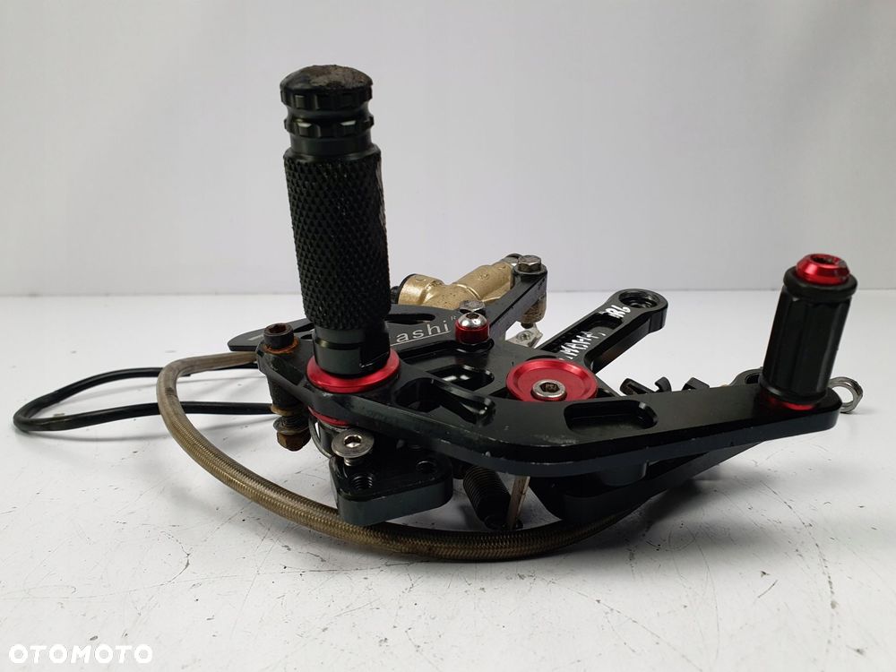 POMPKA HAMULCOWA SET PODNÓŻEK TYŁ Yamaha YZF-R6 R6 RJ11 dźwignia arashi - 5