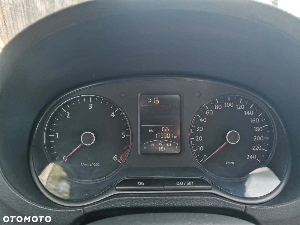 Volkswagen Polo 1.6 TDI Blue Motion Style - 13