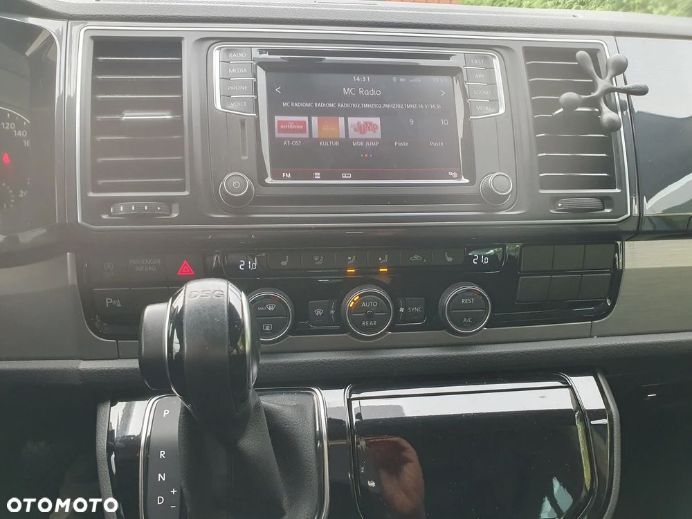 Volkswagen Multivan - 16