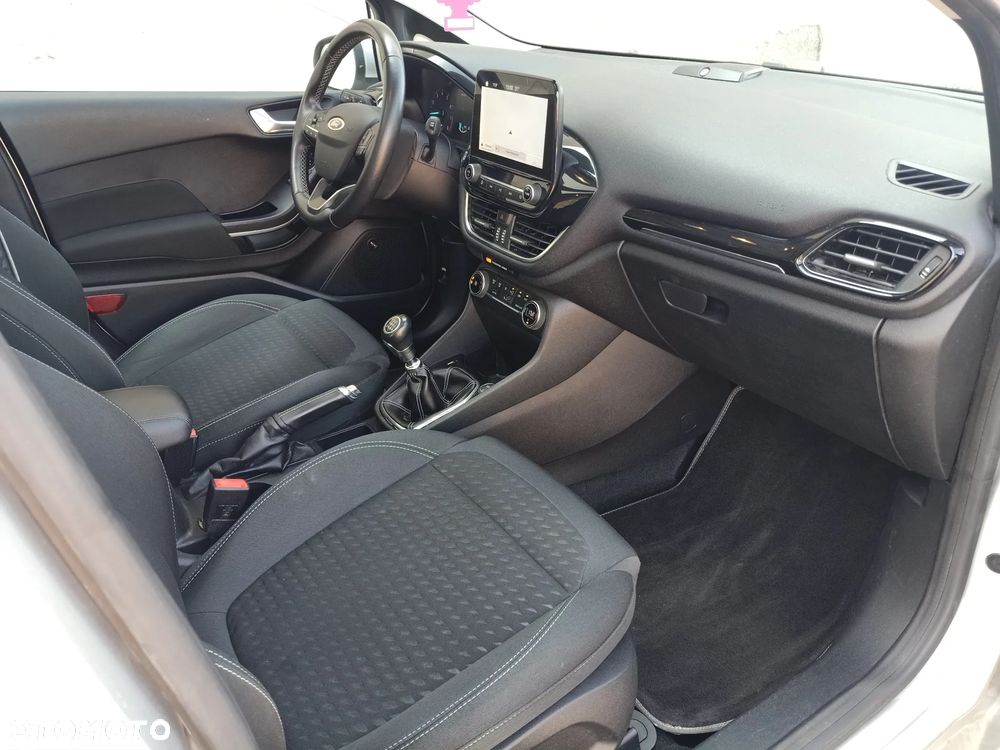 Ford Fiesta 1.0 EcoBoost S&S TITANIUM - 7