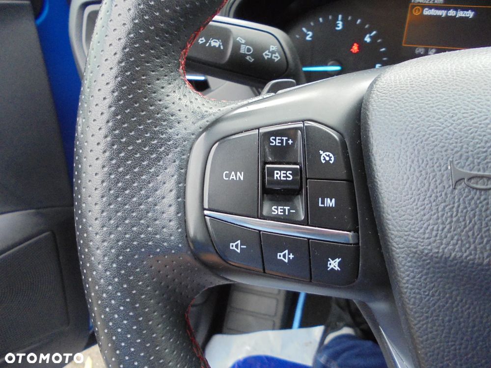 Ford Focus 1.5 EcoBlue Start-Stopp-System ST-LINE - 21