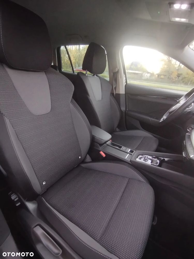 Skoda Octavia 2.0 TDI DSG Ambition - 8