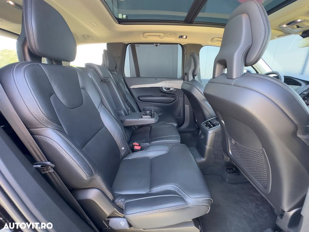 Volvo XC 90 T8 AWD Recharge Geartronic Inscription Edition - 32