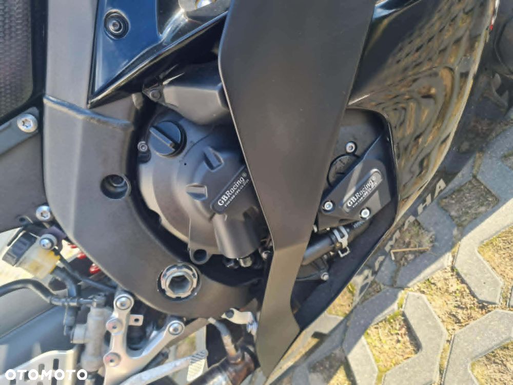 Yamaha R6 - 15