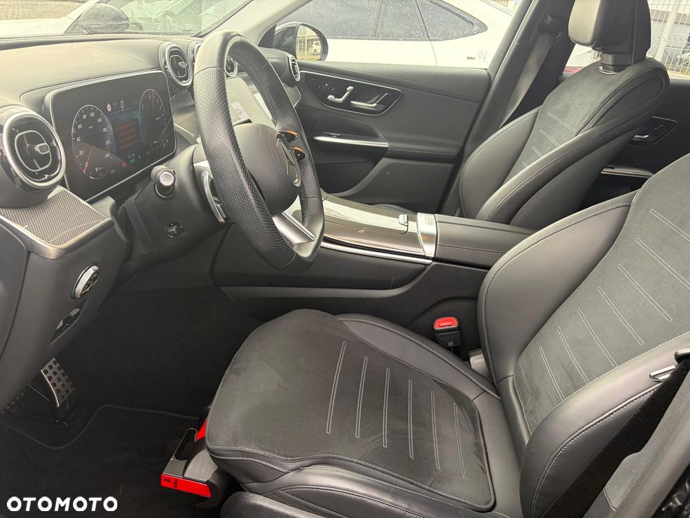 Mercedes-Benz GLC 300 de PHEV 4-Matic AMG Line - 11