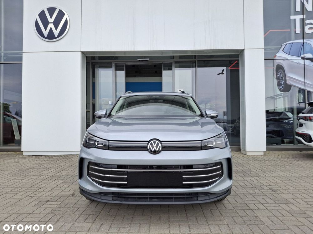 Volkswagen Tiguan 2.0 TDI Elegance DSG - 2