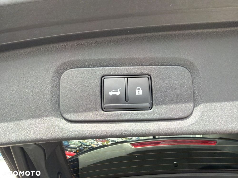 Nissan Qashqai - 16