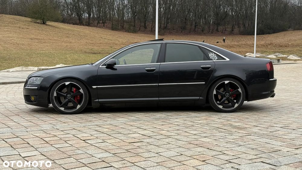 Audi A8 4.2 Quattro - 14