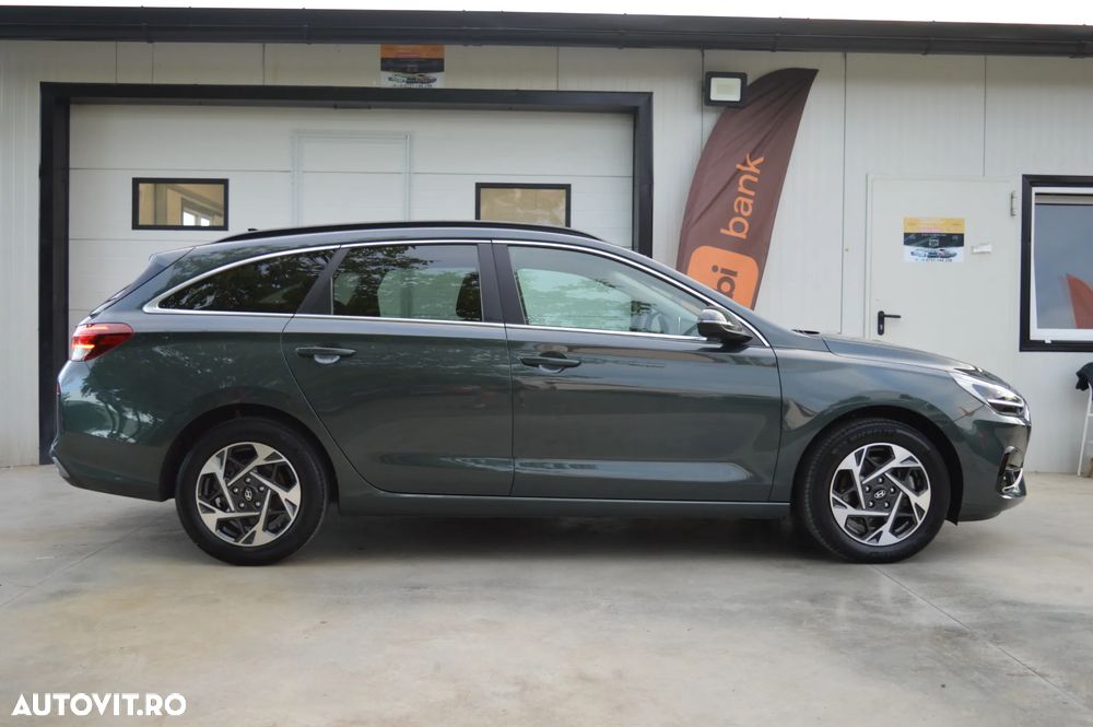 Hyundai i30 1.5 96CP M/T Highway - 18