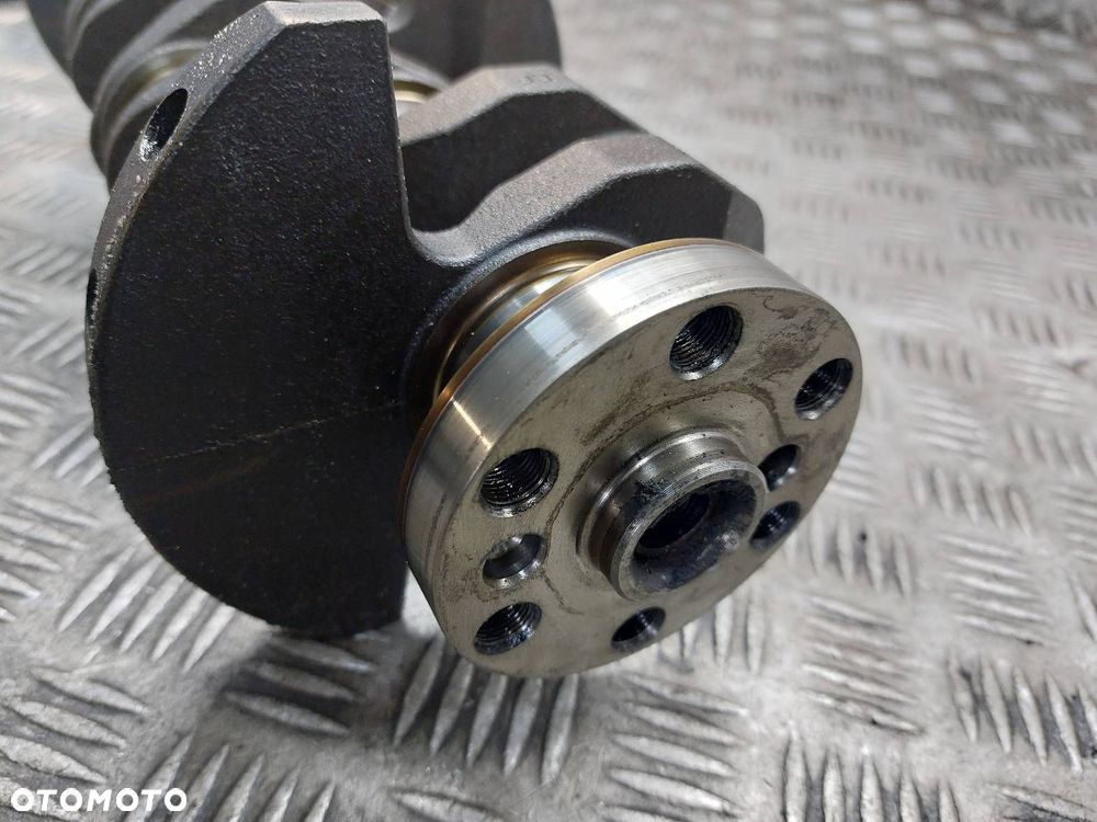 WAŁ KORBOWY MAZDA 6 II GH 2.0 16V - 8