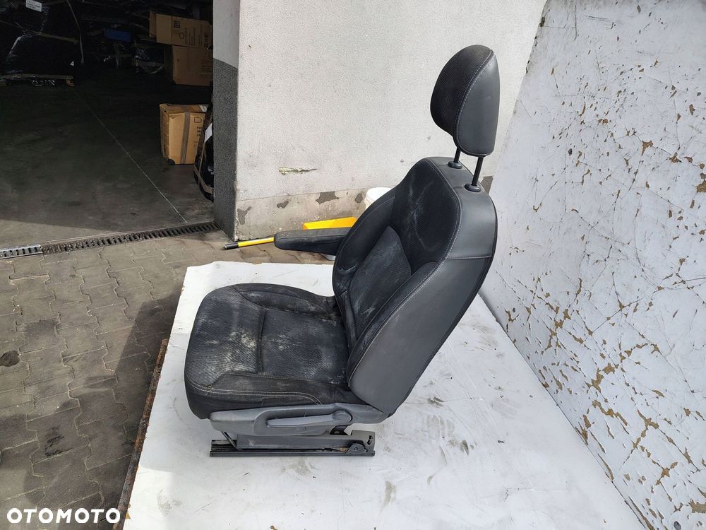 FOTEL KIEROWCY LEWY PRZÓD RENAULT TRAFIC 3 III - 6