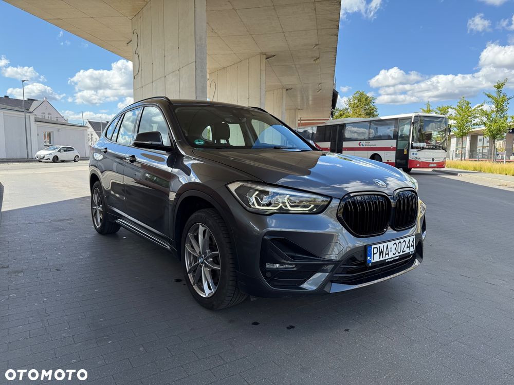 BMW X1 xDrive20i GPF Sport Line - 1