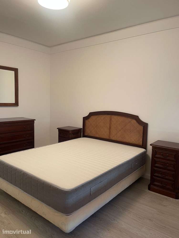 Apartamento T3 com ar condicionado no Areeiro - Grande imagem: 2/4