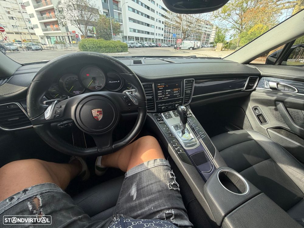 Porsche Panamera S Hybrid - 38