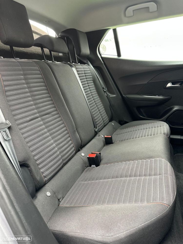 Peugeot 2008 1.5 BlueHDi Active Pack - 33