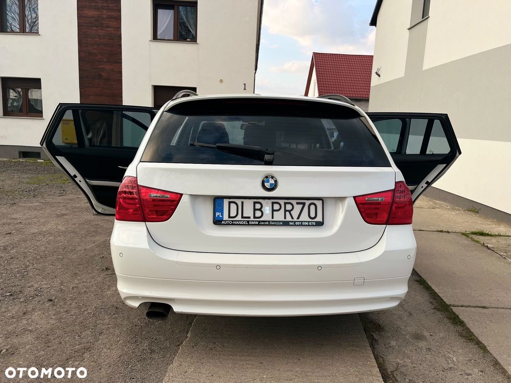 BMW Seria 3 - 13