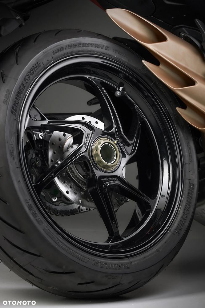 MV AGUSTA Brutale - 13