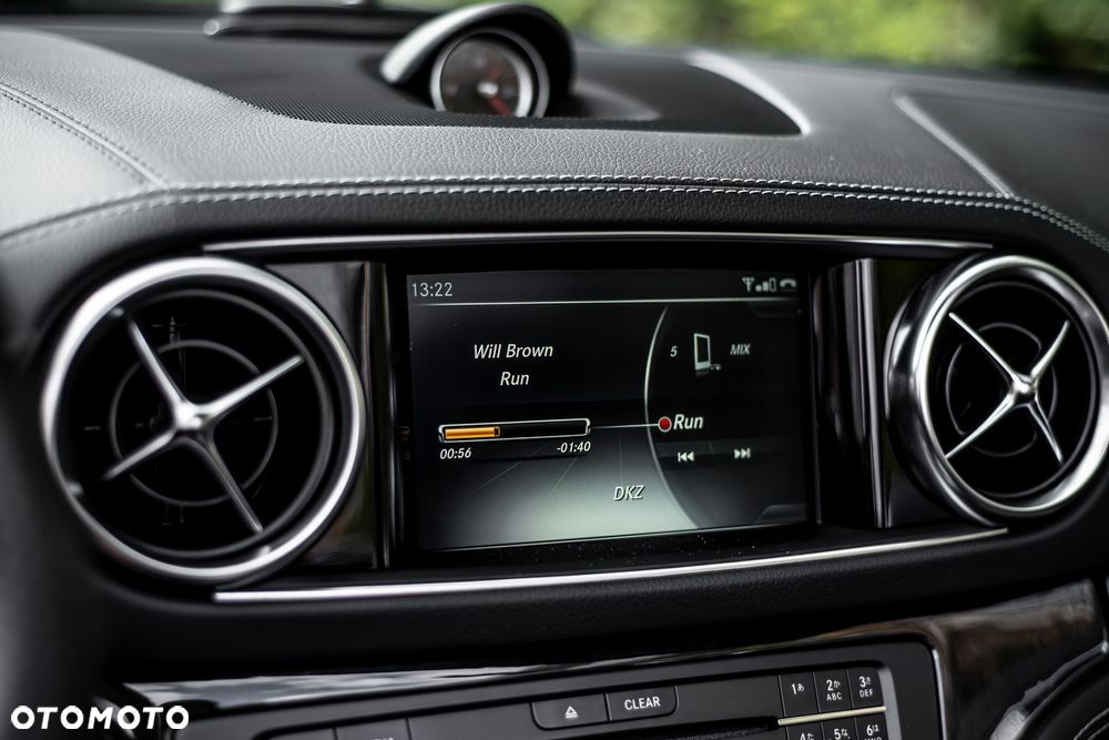 Mercedes-Benz SL - 11