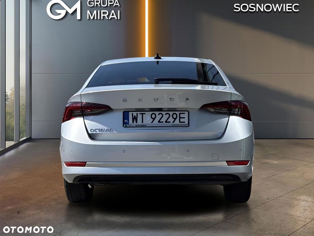 Skoda Octavia 1.5 TSI ACT Ambition - 4