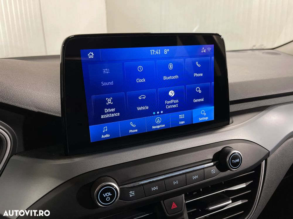 Ford Focus 1.5 EcoBlue Start-Stopp-System Aut. TITANIUM - 16