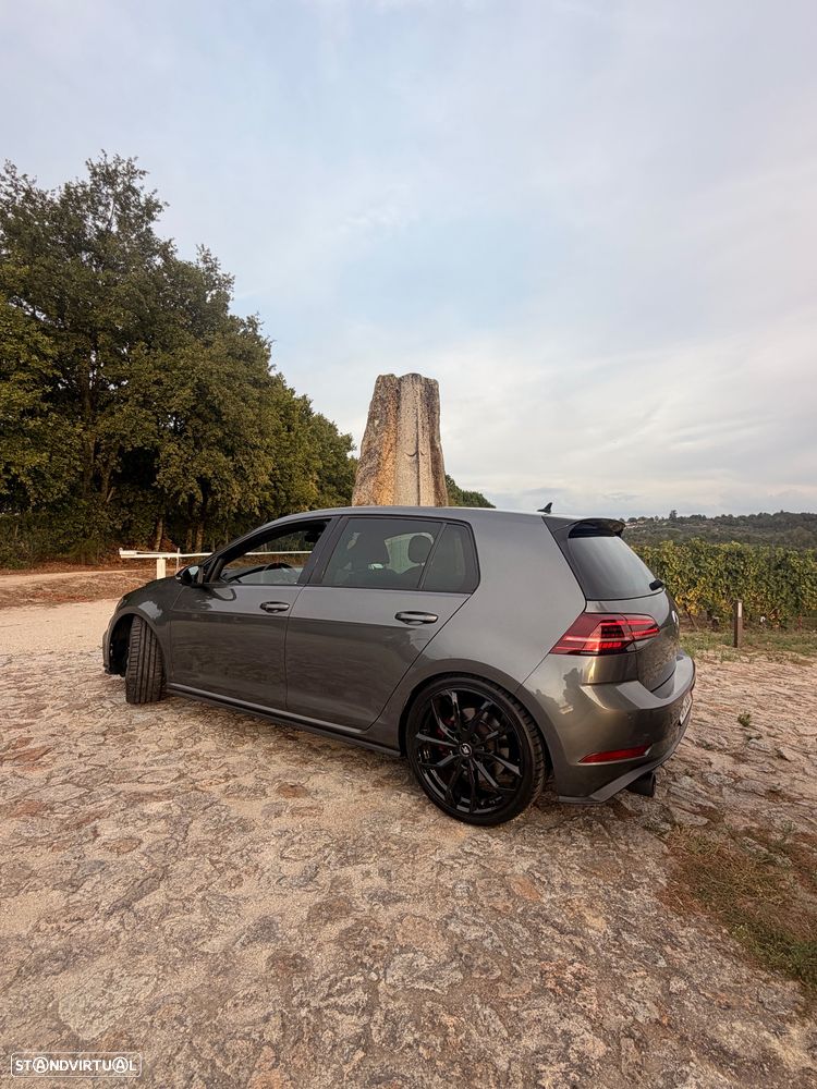 VW Golf - 5