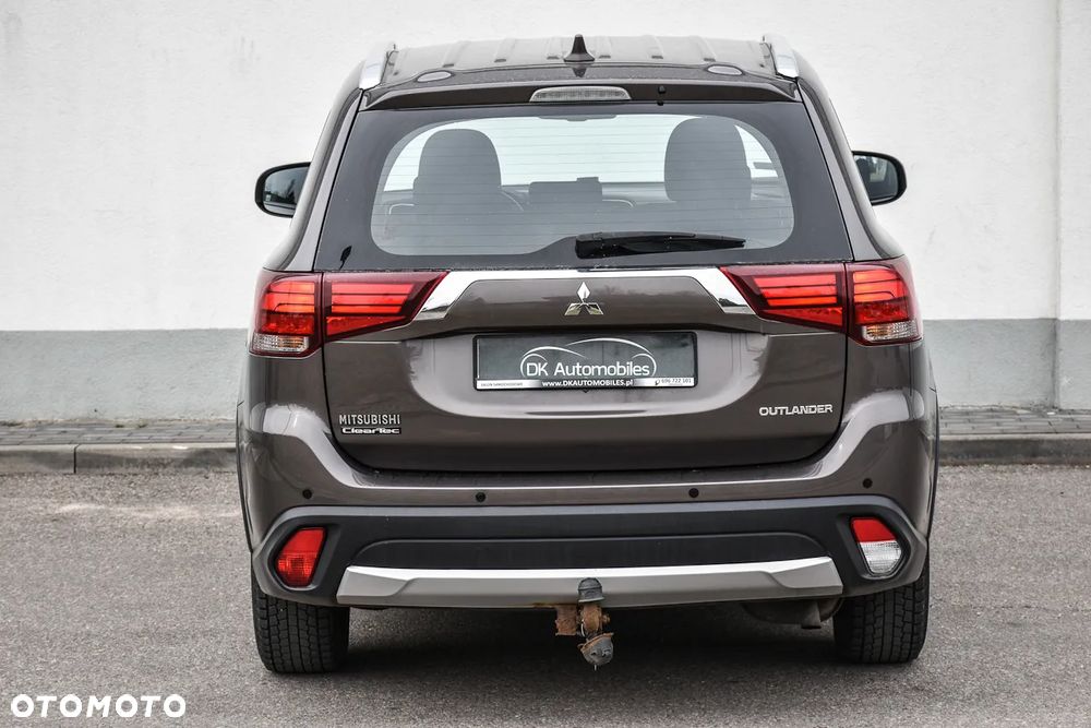 Mitsubishi Outlander 2.0 City Style 2WD - 7